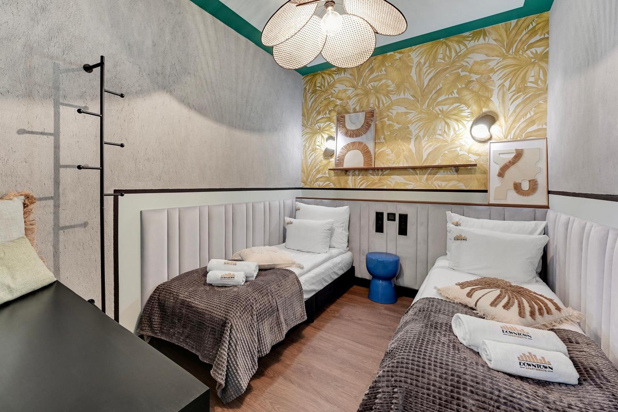 Doki Living - Foodhall & Parking By Downtown Apartments Гданьск Экстерьер фото
