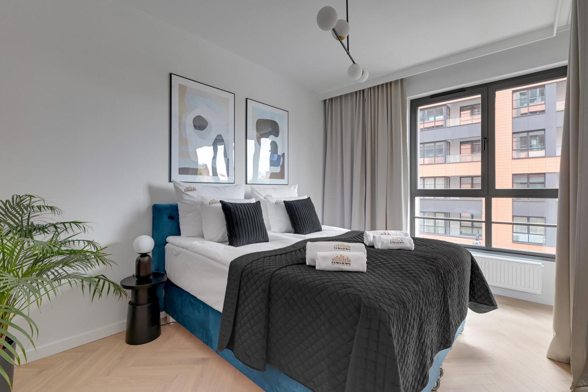 Doki Living - Foodhall & Parking By Downtown Apartments Гданьск Экстерьер фото