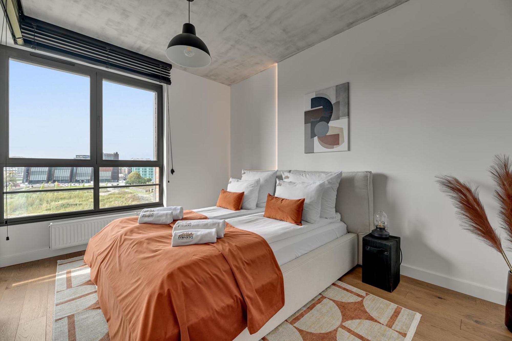 Doki Living - Foodhall & Parking By Downtown Apartments Гданьск Экстерьер фото