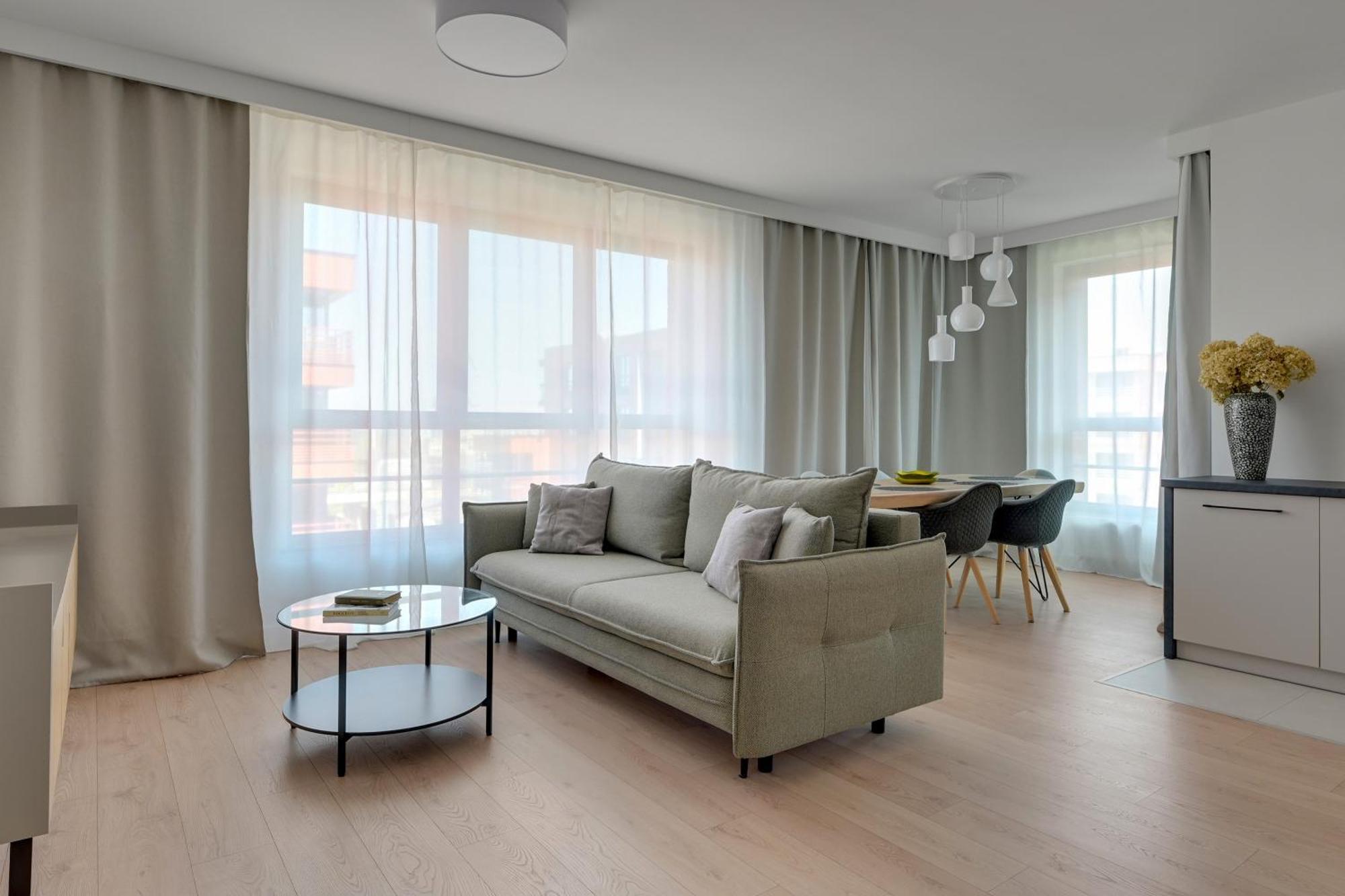 Doki Living - Foodhall & Parking By Downtown Apartments Гданьск Экстерьер фото